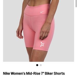 NWOT Orangetheory women’s Nike biker shorts M